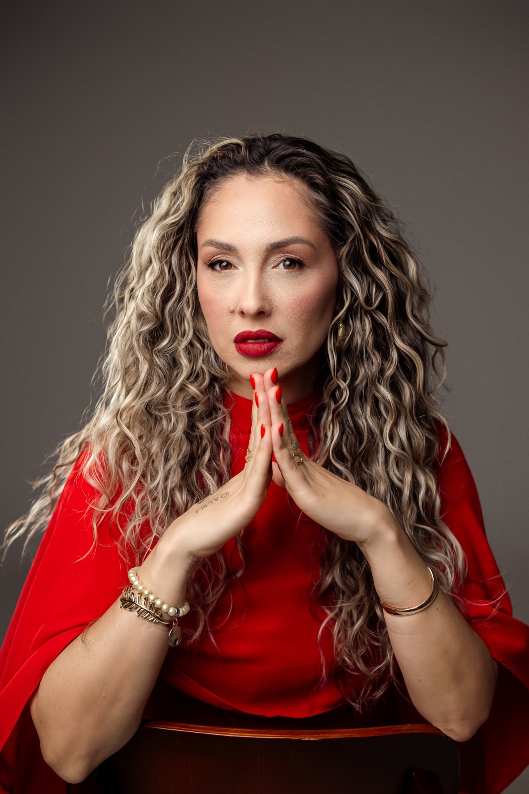 Camila Lions, terapeuta sistêmica e psicanalista