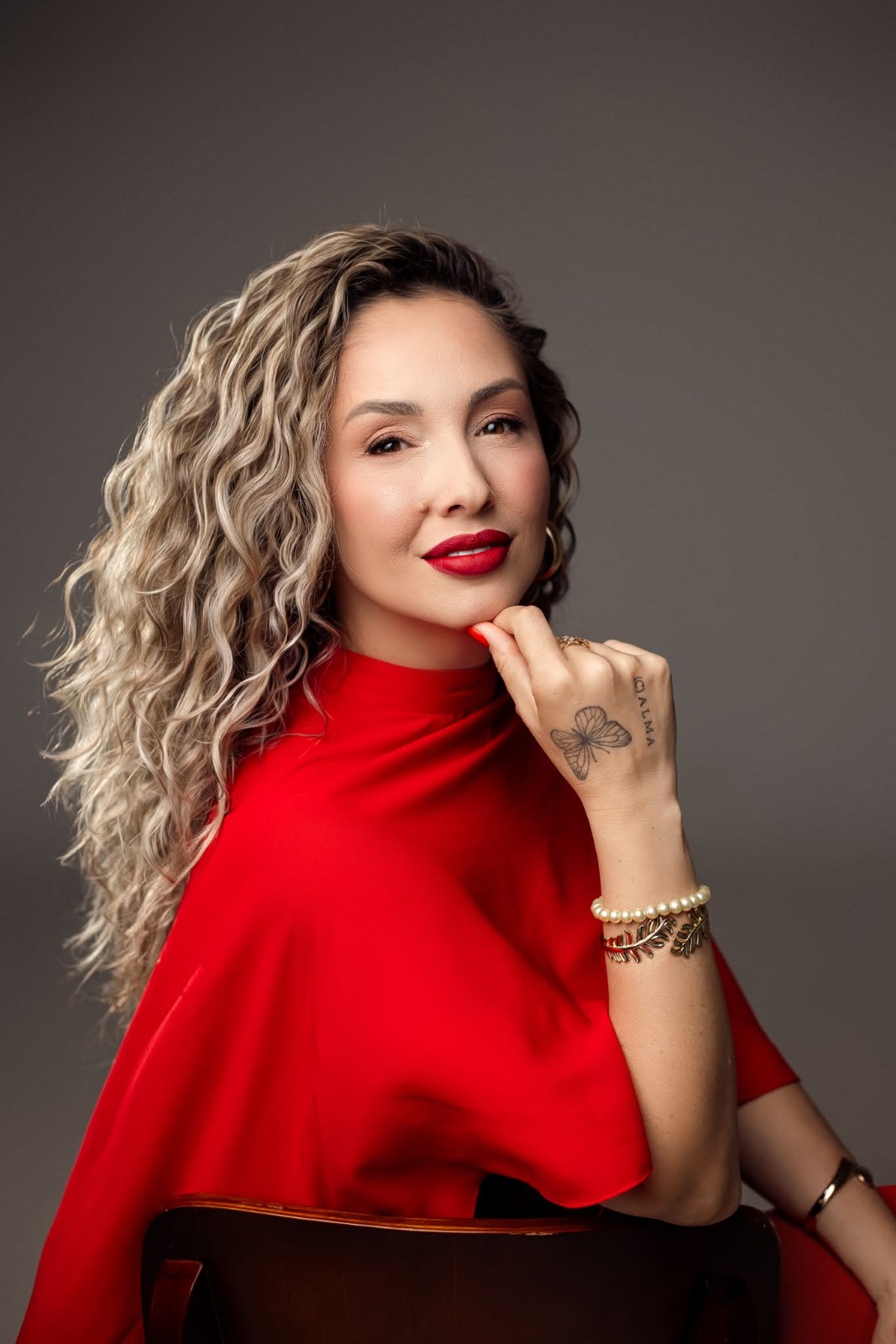 Camila Lions, terapeuta sistêmica e psicanalista